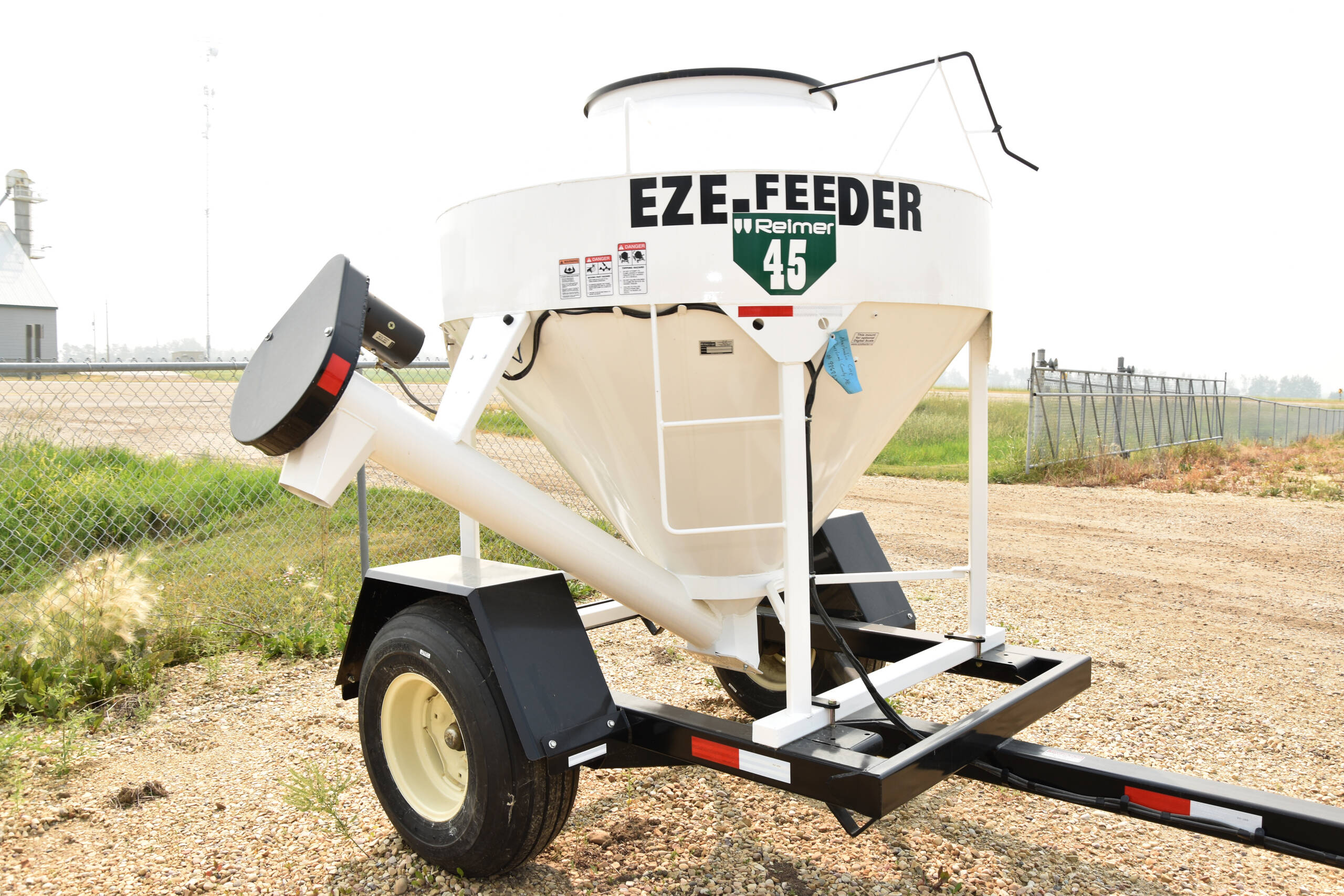Feed Equipment, Panels & Gates